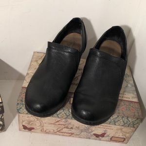 Black shoe boot size 9